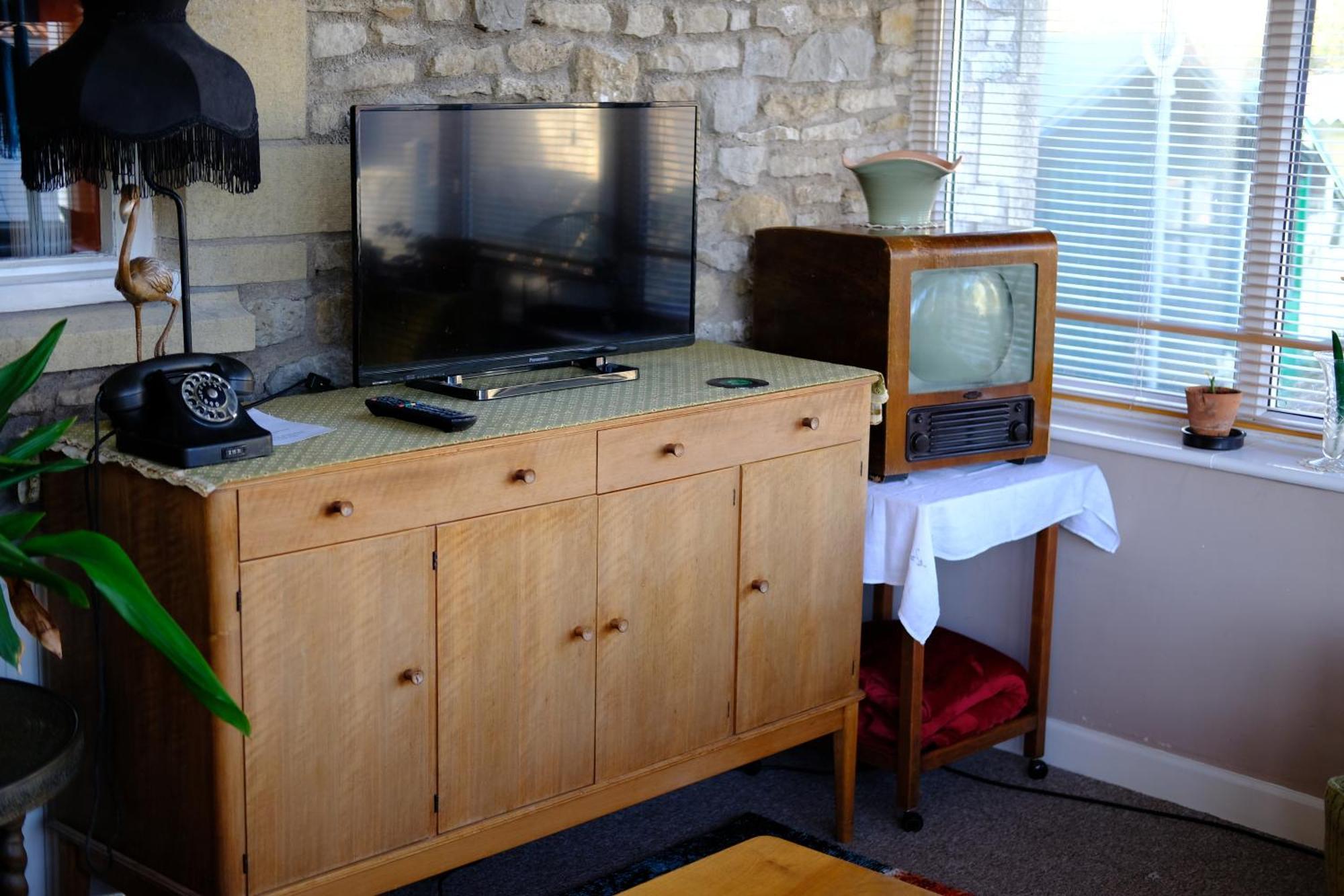 Quirky Mid Century Themed Holiday Home Shepton Mallet Exteriör bild